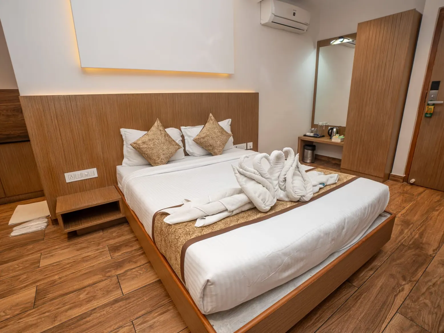 Why choose Mallika Residency near Apollo Hospital Chennai